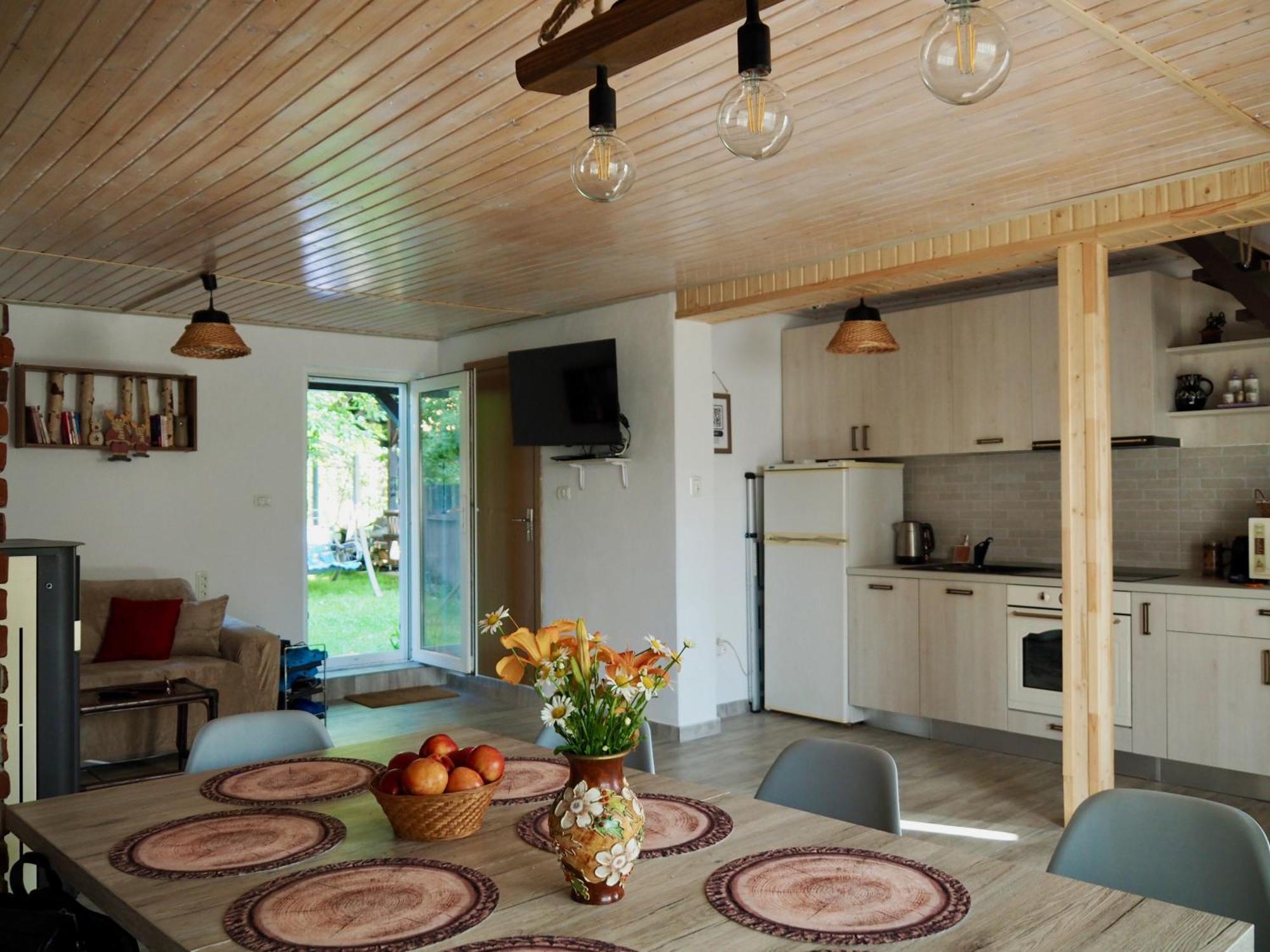 Holiday House Valiug Luaran gambar